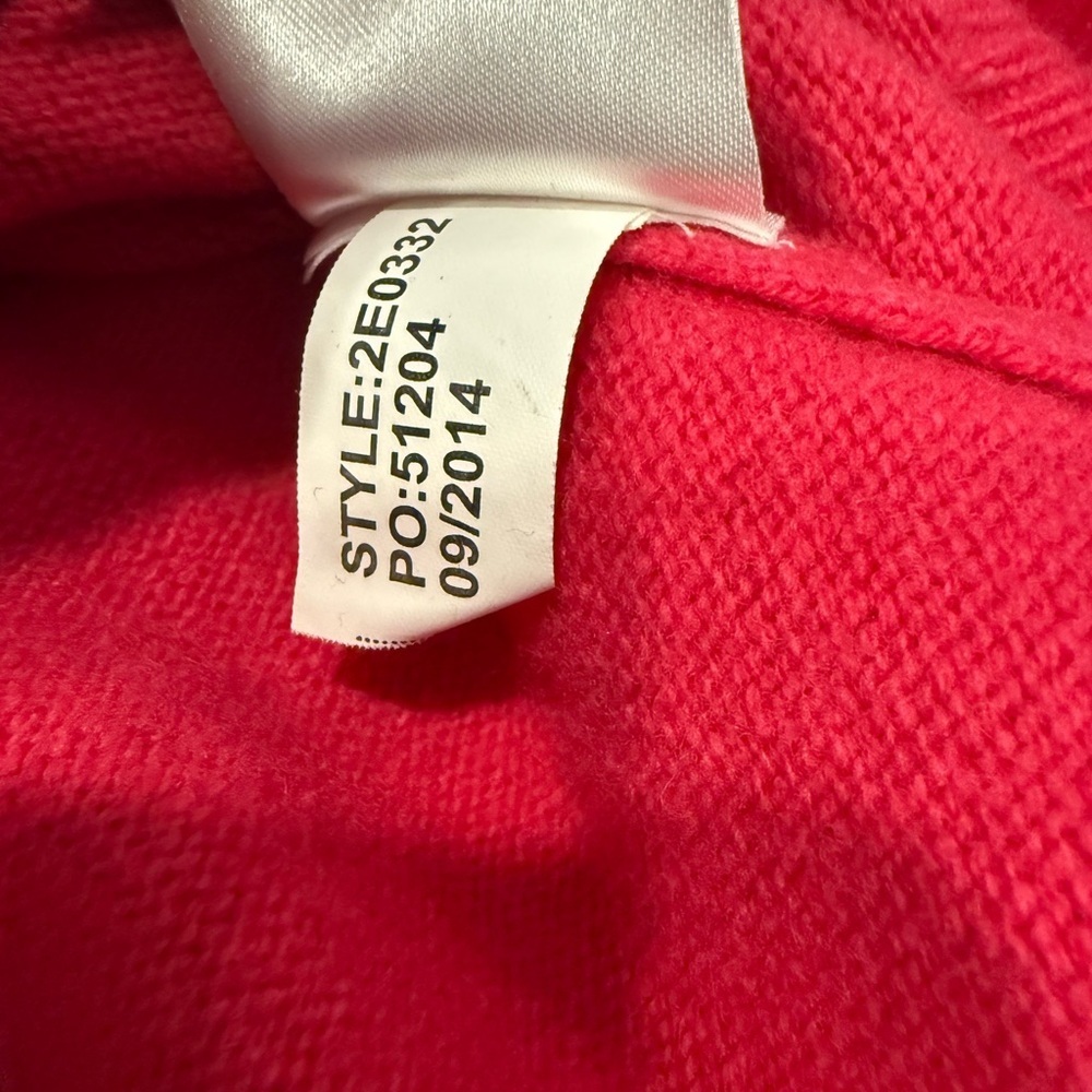 Vineyard Vines Hot Pink Lambswool Sweater with Whale Pattern Sz Large - Picture 8 of 9